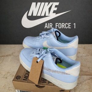 Nike Air Force 1 ‘07 SE, Womens size 12